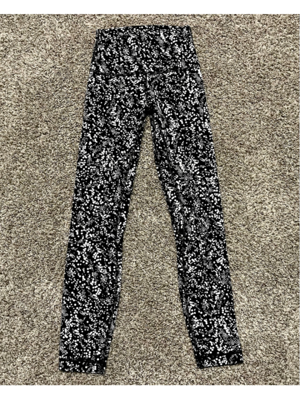Lululemon Women’s Align Leggings, Size 2, 25” Inseam, EUC